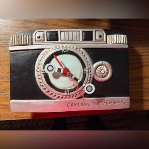 Retro Camera Wall Clock